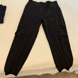 Athleta 10 Cargo Jogger Pants